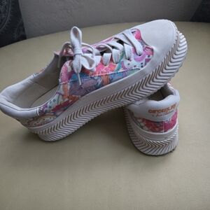 Circus by Sam Edelman Women's Pink and White Sneakers